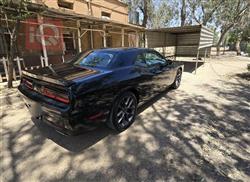 دۆج چالنجەر